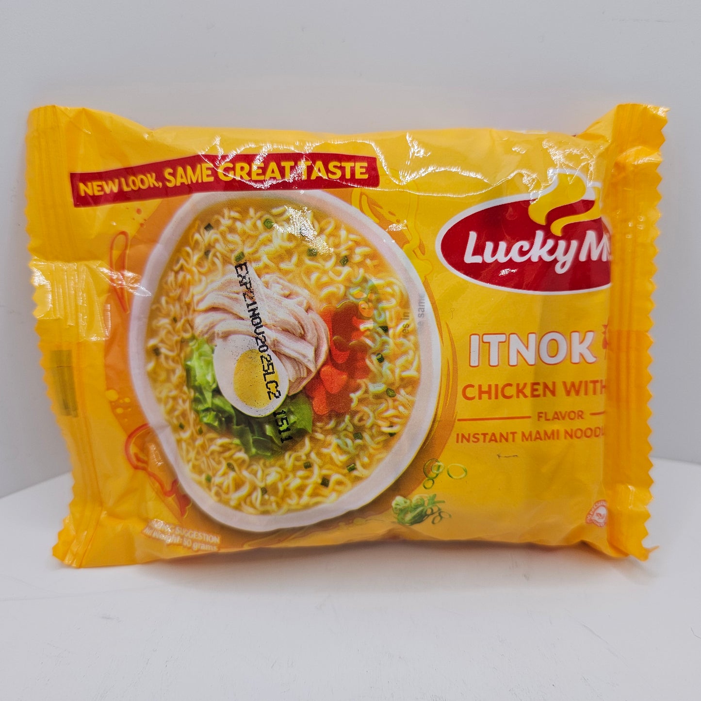 Lucky Me Itnok (Chicken with Egg Flavor)